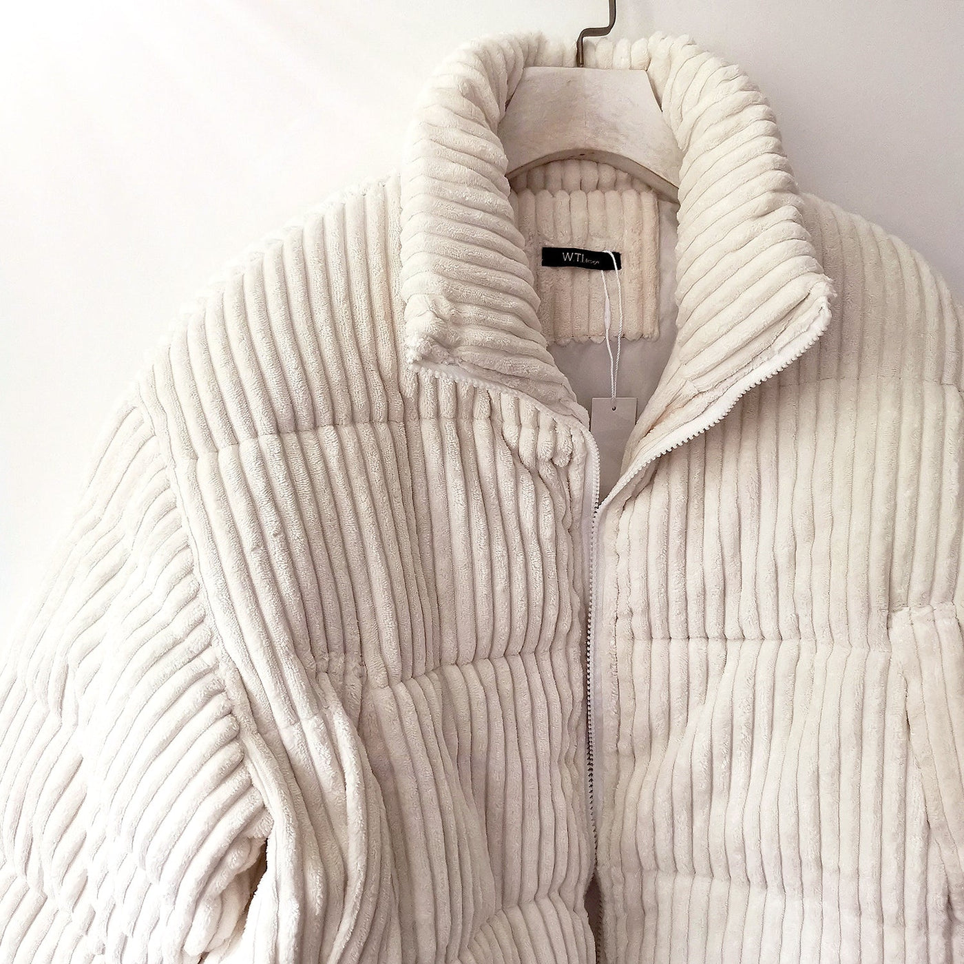 Stand Up Cord Puffer Jacket Cream W.T.I. Design