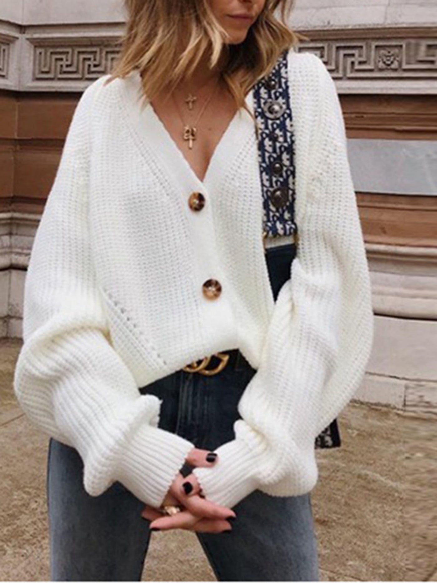 White loose knit cardigan clearance